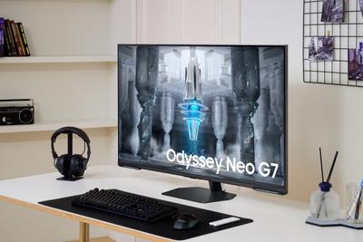 Samsung tõi turule uue 43-tollise mängurimonitori Odyssey Neo G7