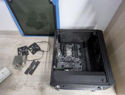 Gigabyte Z370P D3, Corsair Vengeance LPX DDR4 2x8GB 3000Mhz, Intel i5-8400, muu pudi padi