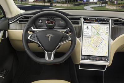Tesla elektriautosid on Eestis tabanud ootamatu rike