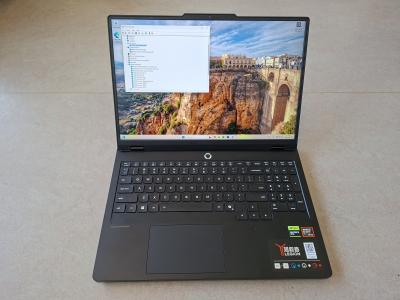 Lenovo Legion Pro 5 AMD Ryzen 9 8940HK 16GB 1TB RTX 5060 8GB