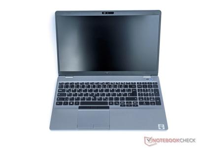 Dell Latitude 5511 15,6" FHD IPS i7-10850H - 8GB DDR4 - 256GB SSD - FPR - ID - W11 pro