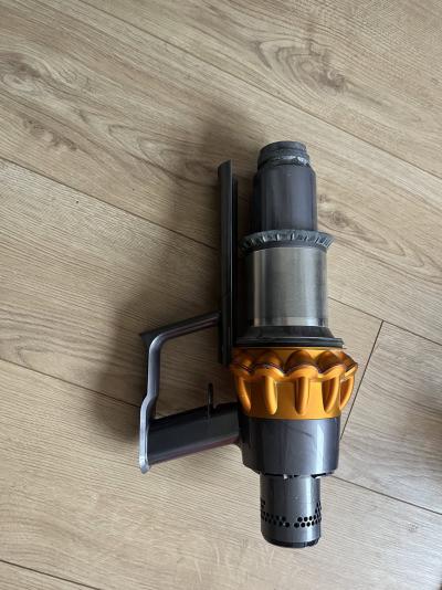 Dyson v15 detect tsüklon [defektne]
