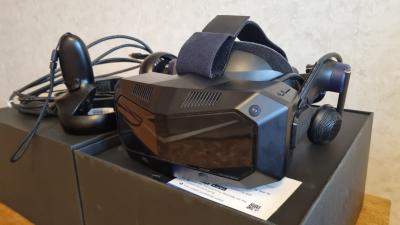 Pimax Crystal Super Ultrawide koos DMAS kõrvaklappidega VR-prillid