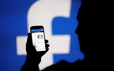 Facebook möönis sotsiaalmeedia potentsiaalset ohtu demokraatiale