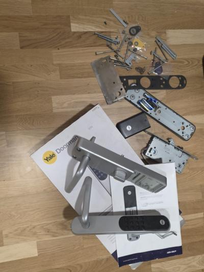 Digitaalne turvalukk Yale Doorman V2N