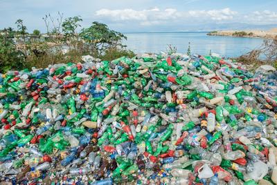 Dell on esimene tehnoloogiafirma maailmas, mille tooted on pakitud taaskasutatud ookeaniplastikusse