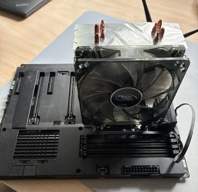 Emaplaat koos prose ja jahutusega - NZXT N7 Z390, i5-9400F, Deepcool GAMMAXX 400