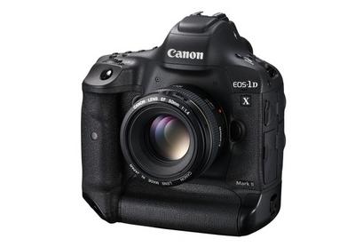 Canon esitleb uut EOS-1D X Mark II profikaamerat