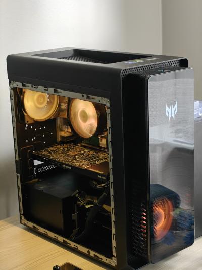 2 HOOLDATUD GPU-d, RTX 3070 ja Quadro RTX 4000 8GB. Acer i7-12700 + 16GB DDR5 + 1TB NVME alus
