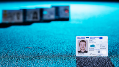 Kiirkorras tehtava passi ja ID-kaardi riigilõiv tõuseb 250 eurole