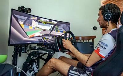 HV kasutaja Risto Kappet osaleb esimese eestlasena vormel E e-spordisarjas, kus kihutatakse 100 000 euro peale