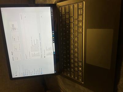 Microsoft Surface Laptop 3 13.5", 2256 x 1504 touch - i7-1065G7 - 16GB DDR4x - 1TB SSD - W11pro