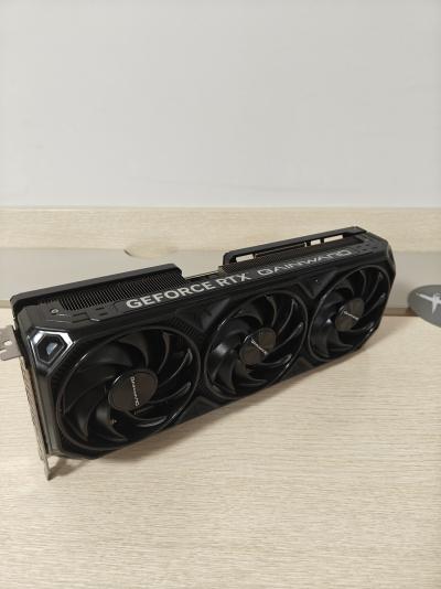 Gainward GeForce RTX™ 4070 Ti Panther