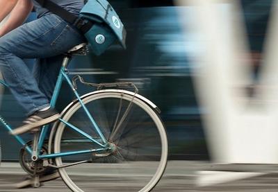 Tallinnas käivitatud «kullerite Uber» toimetab paki kohale tunniga