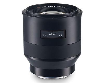 Zeiss Batis: maailma esimesed objektiivid OLED ekraaniga
