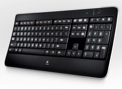 Ülevaade: Logitech K800 Wireless Keyboard
