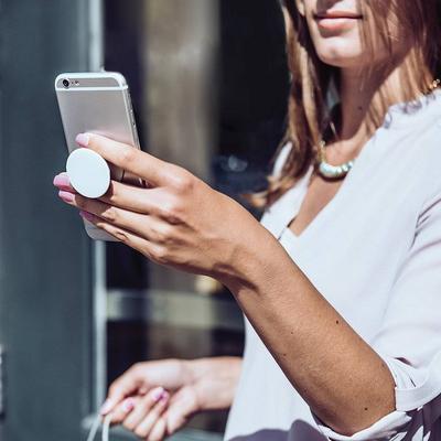 SOOVITAN: Popsocket - nutitelefoni mugavamaks käes hoidmiseks