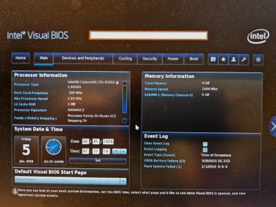 Intel NUC - miniarvuti-kontroller