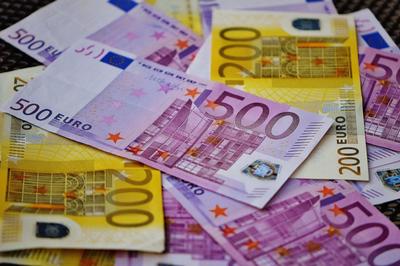 Välismaalane saab Eesti IKT-firmades 66% suuremat tasu