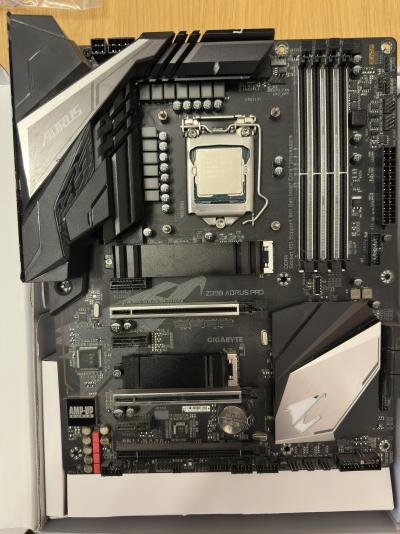 Z390 + i9-9900K | Z490 + i5-10600KF | Gigabyte Aorus 1080ti | 2.5Gbit PCIe ethernet kaart