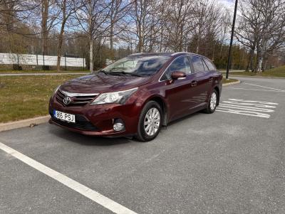 Toyota Avensis Linea Sol 2.0 112kW 2013