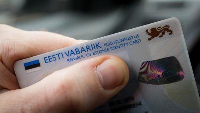 Pea pooled peatatud sertifikaatidega ID-kaartidest on uuendatud, alustati krüpteerimise baastarkvara piloottestimist