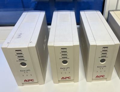 APC Back-UPS CS 350 (2tk) + APC Back-UPS CS 325 (1tk)