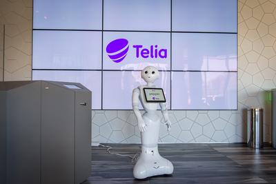 Telia uues peakontoris võtab külalisi vastu Baltimaades ainulaadne humanoidrobot Pepper
